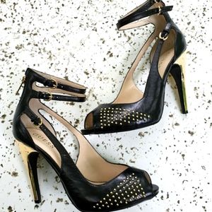 Guess Black&Gold Studded Peeptoe Stilettos